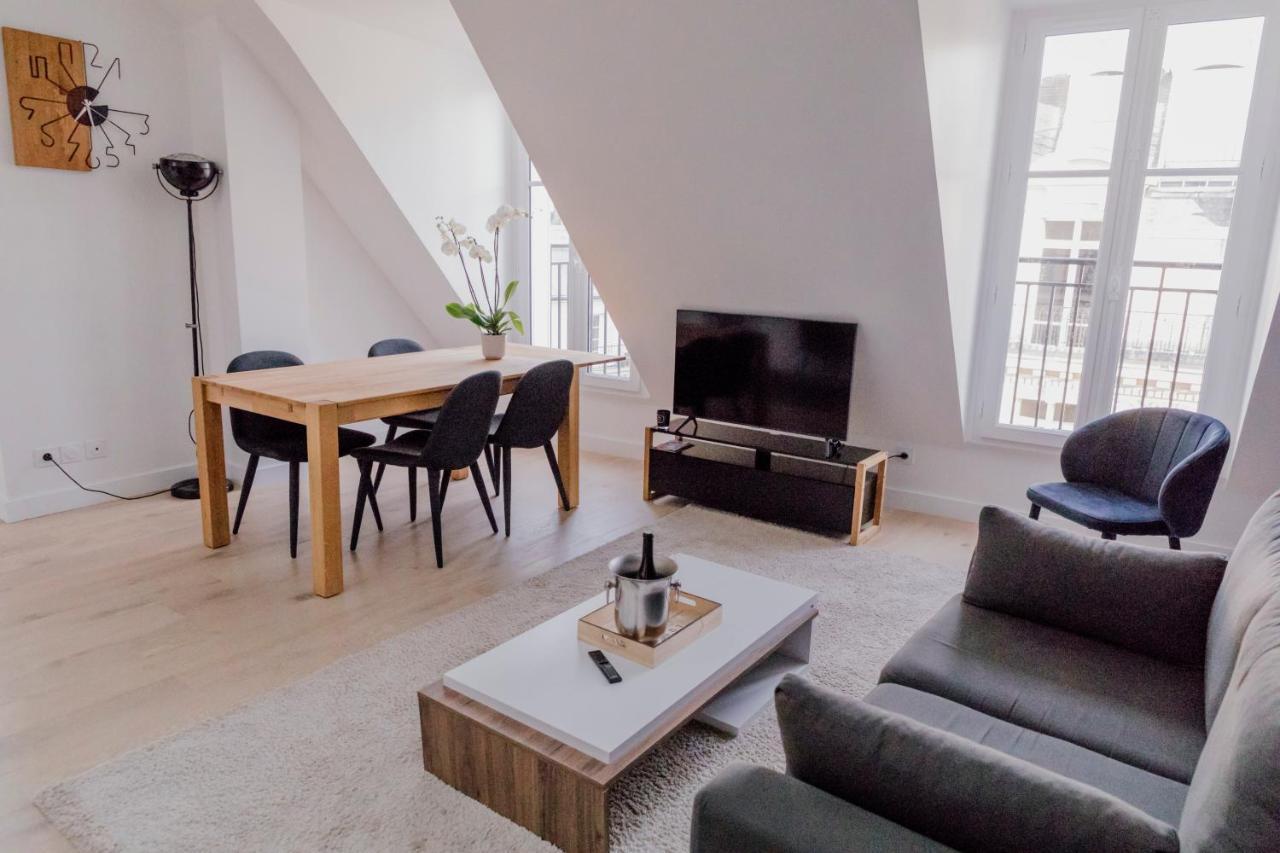 Luxury Apartment Elysees Париж Экстерьер фото